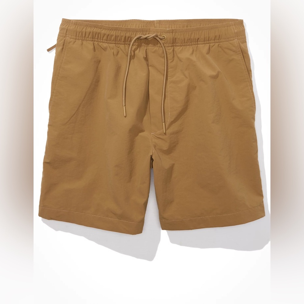 EUC Mens American Eagle 24/7 Trekker shorts